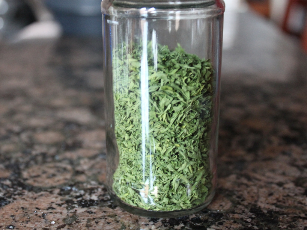 drying parsley 5